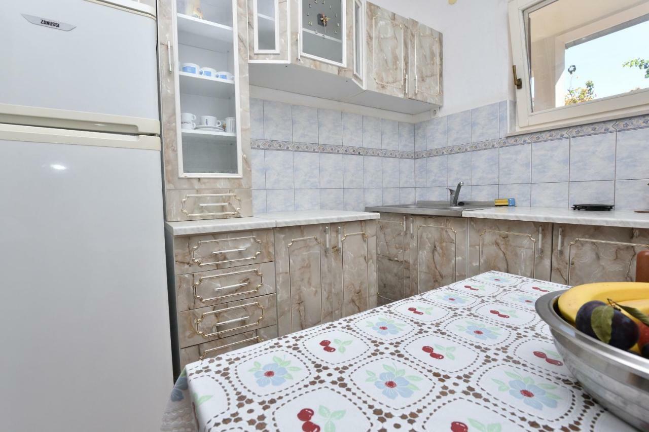 Apartments And Rooms Jakov Primosten Exterior photo